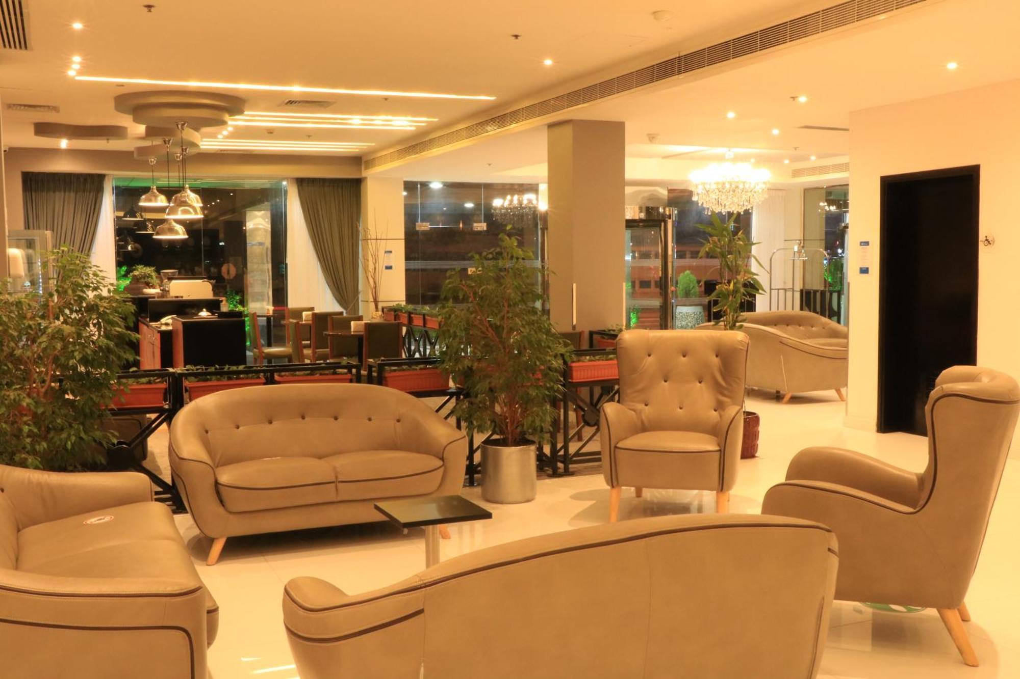 เบสท์เวสเทิร์น พรีเมียร์ มัสกัต Hotel ภายนอก รูปภาพ